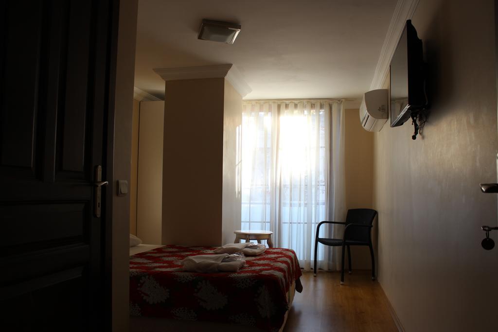 My Way Terrace Hotel جزر الأمراء الغرفة الصورة