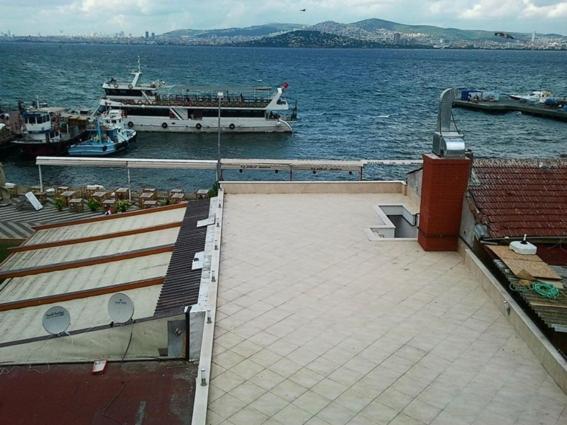 My Way Terrace Hotel جزر الأمراء المظهر الخارجي الصورة