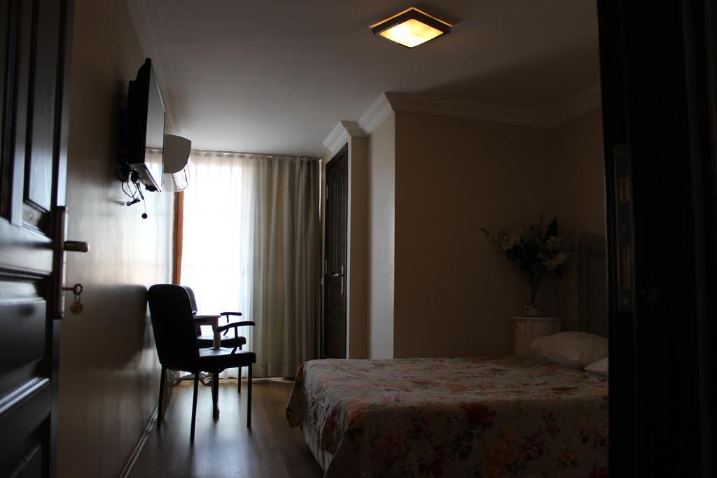 My Way Terrace Hotel جزر الأمراء الغرفة الصورة